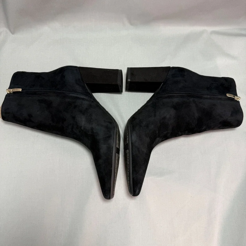 Nine West Dery Ankle Boots Black Suede Pointed Toe Block Heel Minimalist 8.5M